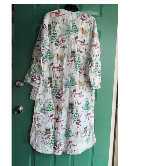 Daisy Kingdom small ladies holiday sleep shirt - Picture 2 of 11